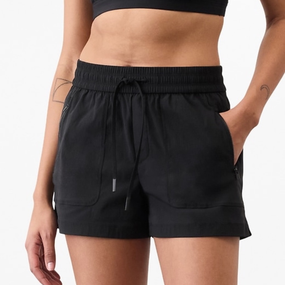 Athleta Trekkie North Women's Shorts